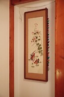 Travel Light Hanok
