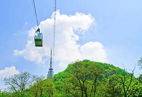 Travel Light Hanok