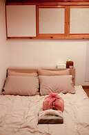 Travel Light Hanok