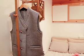 Travel Light Hanok