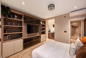 Charles of Mayfair