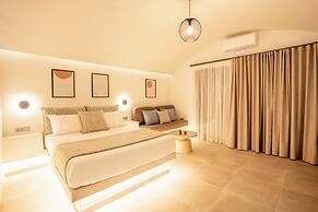 Santorini Cave Luxury Suites