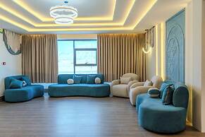 Golden Pillar Hotel
