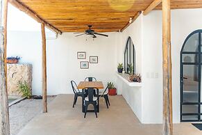 Las Guapas Villa