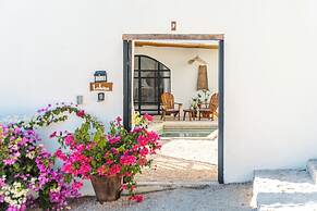 Las Guapas Villa
