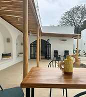 Las Guapas Villa