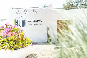 Las Guapas Villa