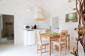 Apulian Charme Trulli & Cottage