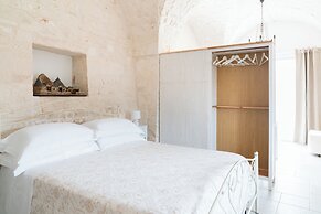 Apulian Charme Trulli & Cottage