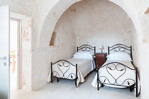 Apulian Charme Trulli & Cottage