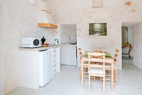 Apulian Charme Trulli & Cottage