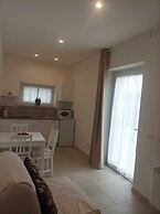 Apulian Charme Trulli & Cottage