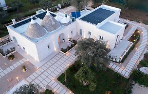 Apulian Charme Trulli & Cottage