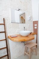 Apulian Charme Trulli & Cottage