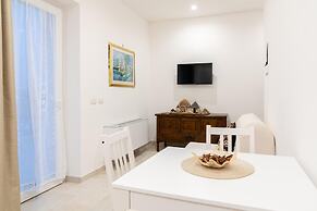 Apulian Charme Trulli & Cottage