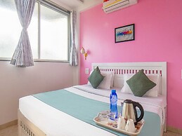 Arohi Villa 4bhk Villa by Palette