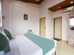 Arohi Villa 4bhk Villa by Palette