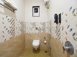 Arohi Villa 4bhk Villa by Palette