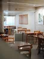 THE GOOSE HOUSE UBON