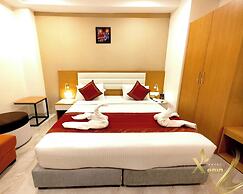 Premium Hotel  X-E-N-I-A Varanasi