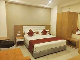 Premium Hotel  X-E-N-I-A Varanasi