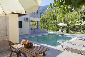 Azalea Villas