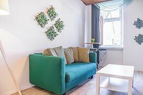 Cozy Central Room for Long Stays