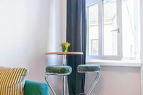 Cozy Central Room for Long Stays
