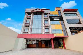 Super Townhouse Godavarikhani