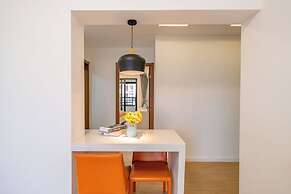 Tyms 1BR 1BA Apartment in Gubei