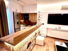 ILLYRIAN Hotel Ksamil