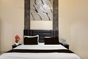 Super Townhouse by OYO GT Road