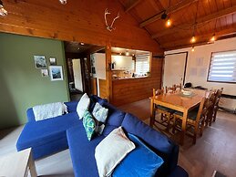 Cozy Chalet for 6 People