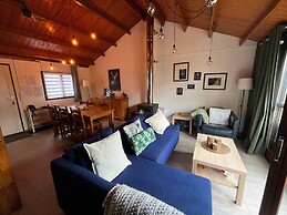 Cozy Chalet for 6 People