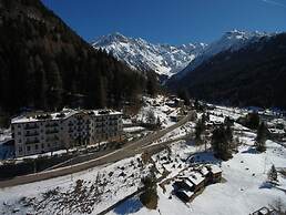 Apartment in Ponte di Legno