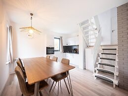Spacious Holiday Home in Hambachtal Resort