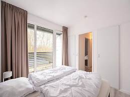 Spacious Holiday Home in Hambachtal Resort