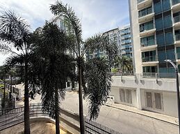 One Palm Tree Villas Across MNL Airport T3