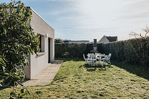 Charming Holiday Home in Porspoder