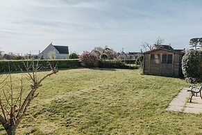 Charming Holiday Home in Porspoder