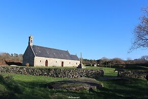 Charming Holiday Home in Porspoder