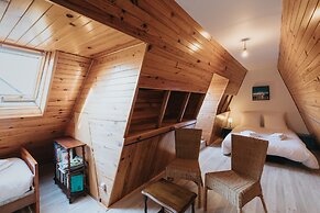 Charming Holiday Home in Porspoder