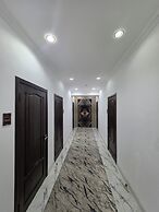 Sarvat Hotel