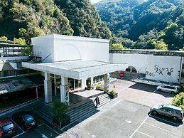 tienhsiang youth activity center