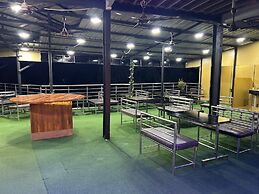 Hotel Om Regency