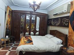 Happy Pharonic House INN