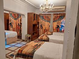 Happy Pharonic House INN