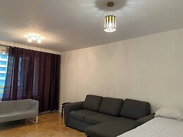 Lovely 2-br 77m2 Apart Pasila-train Station