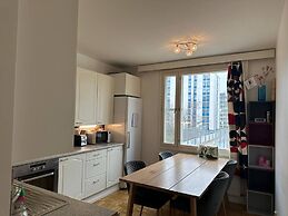 Lovely 2-br 77m2 Apart Pasila-train Station