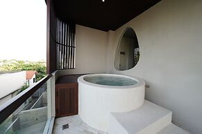 Root Bumbak Bali